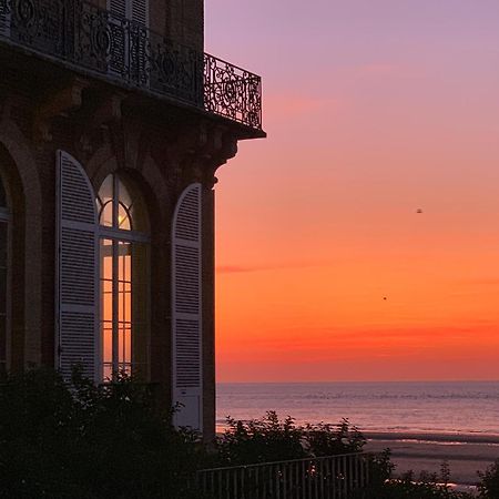 Townhouse Trouville - Appart'Hotel & Studios Bagian luar foto