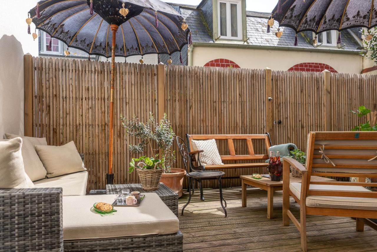 Townhouse Trouville - Appart'Hotel & Studios Bagian luar foto
