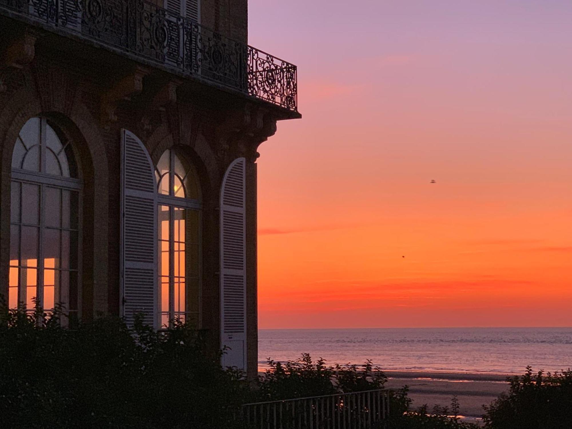 Townhouse Trouville - Appart'Hotel & Studios Bagian luar foto